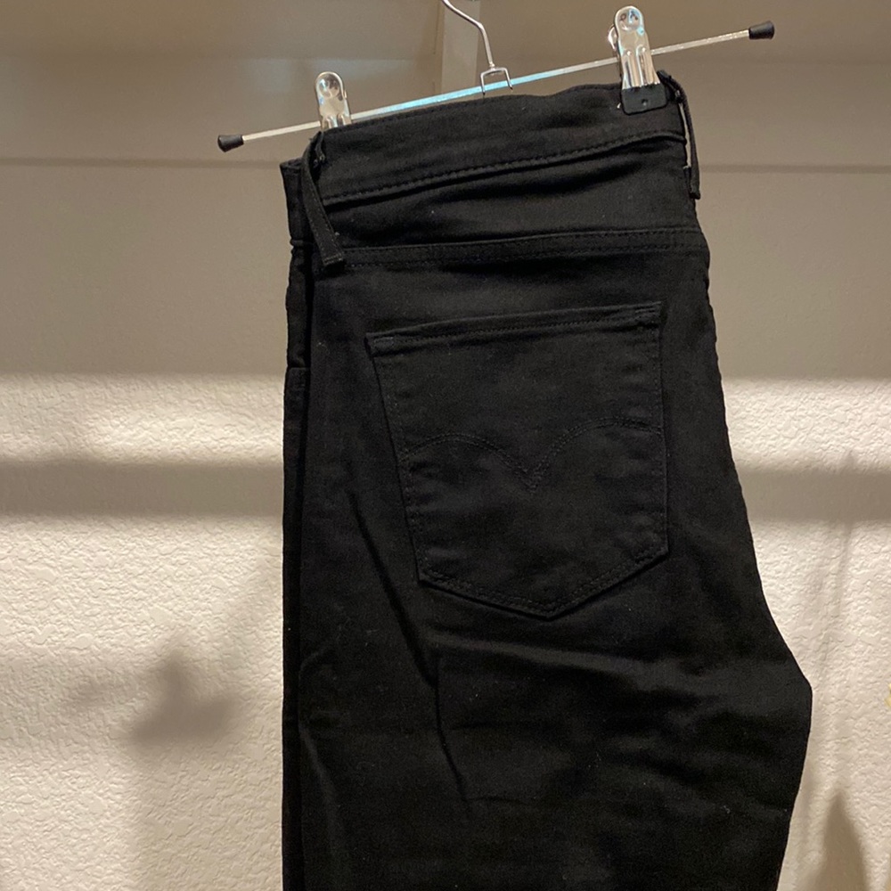 Levi 720 High Rise Super Skinny Jean